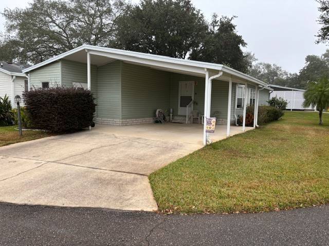 Lake Alfred, FL Mobile Home for Sale located at 157 Winterdale Drive Kings Pointe